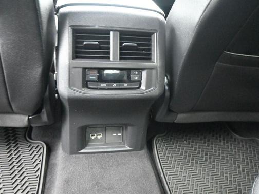 2021 Volkswagen Atlas 3.6L SE w/Technology