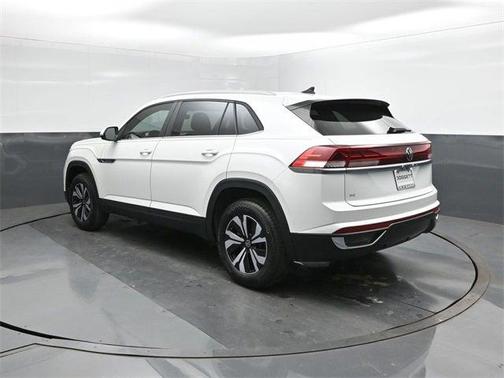 2026 Volkswagen Atlas Cross Sport 2.0T SE