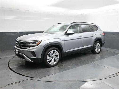2022 Volkswagen Atlas 3.6L SE w/Technology