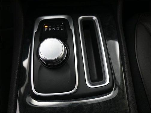 2018 Chrysler 300 Limited