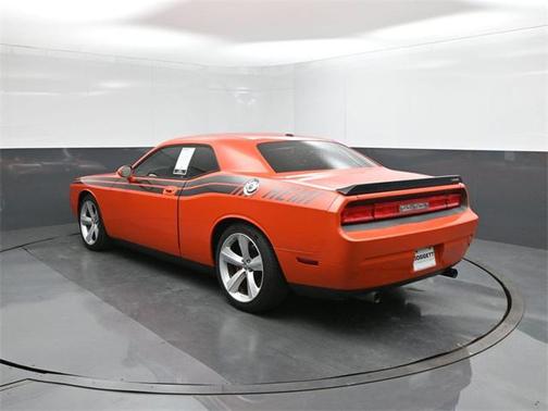 2008 Dodge Challenger SRT8