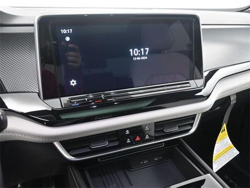 2025 Volkswagen Atlas Cross Sport 2.0T SEL Premium