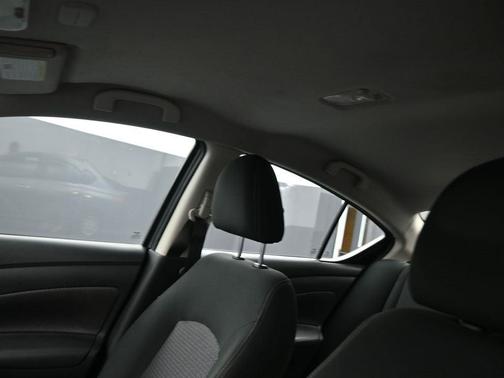 2019 Nissan Versa 1.6 SV