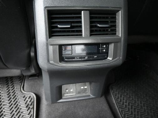 2022 Volkswagen Atlas 3.6L SEL