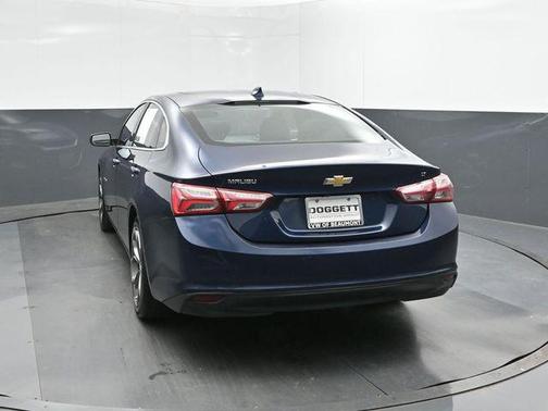 2021 Chevrolet Malibu FWD LT