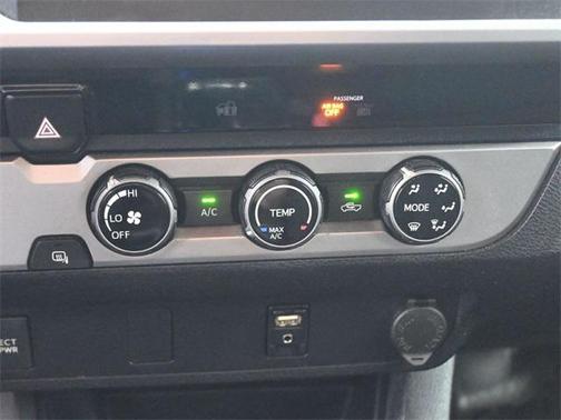 2016 Toyota Tacoma SR5