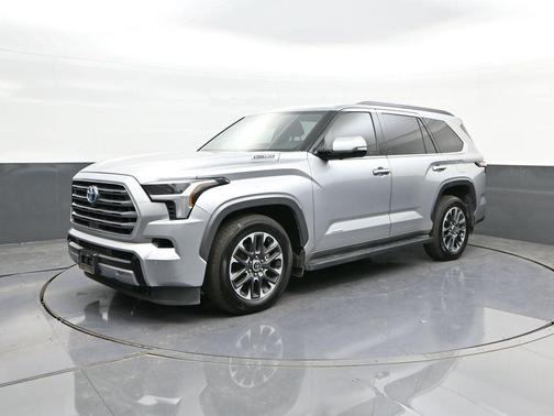 2023 Toyota Sequoia Platinum