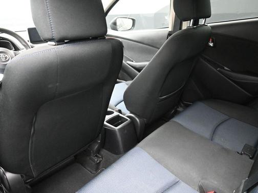 2017 Toyota Yaris iA Base