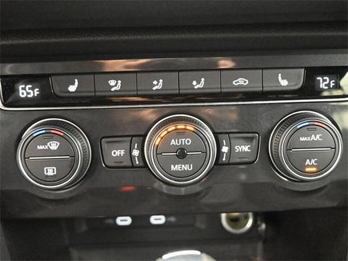 2021 Volkswagen Tiguan 2.0T SE R-Line Black
