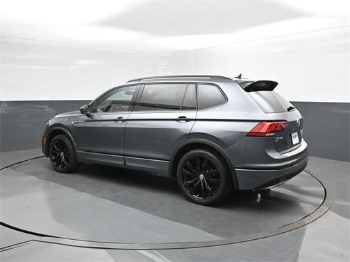 2021 Volkswagen Tiguan 2.0T SE R-Line Black