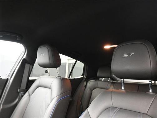 2024 Buick Envista Sport Touring FWD