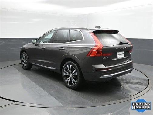 2022 Volvo XC60 B6 Inscription