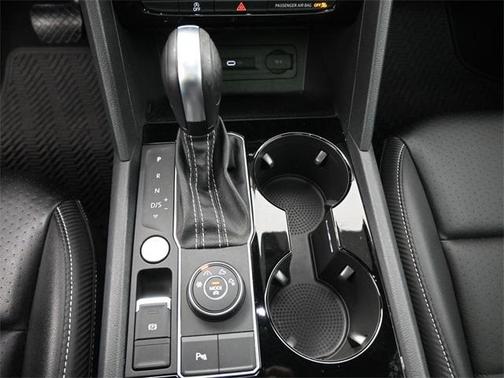 2022 Volkswagen Atlas Cross Sport 2.0T SEL