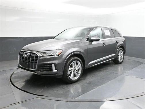 2024 Audi Q7 55 Premium Plus