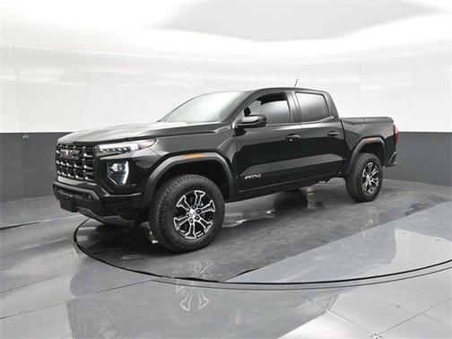 2024 GMC Canyon AT4