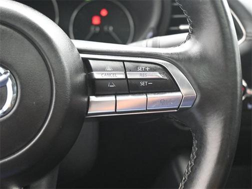 2022 Mazda Mazda3 FWD w/Premium Package