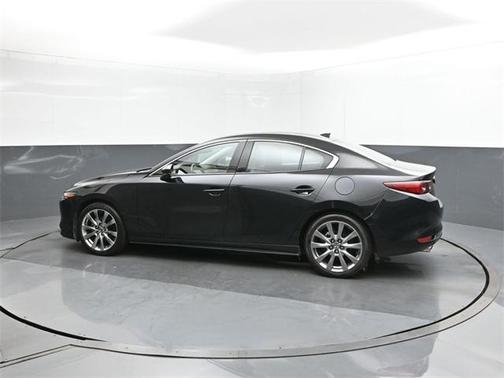 2022 Mazda Mazda3 FWD w/Premium Package