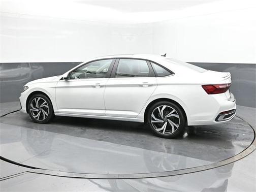 2025 Volkswagen Jetta 1.5T SEL