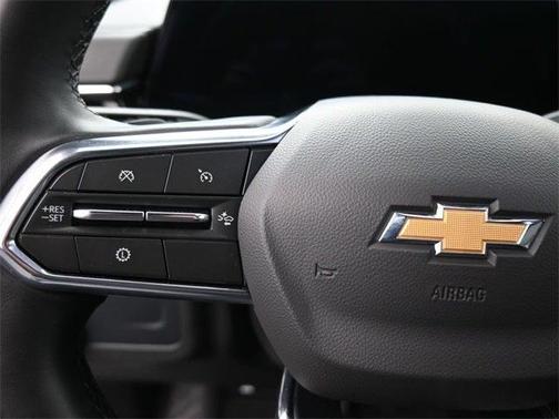 2025 Chevrolet Suburban LT