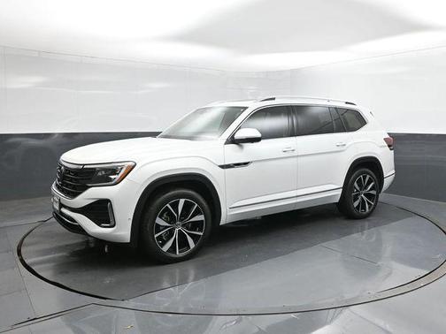 2024 Volkswagen Atlas 2.0T SEL Premium R-Line 4MOTION