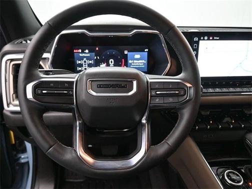 2025 GMC Canyon Denali