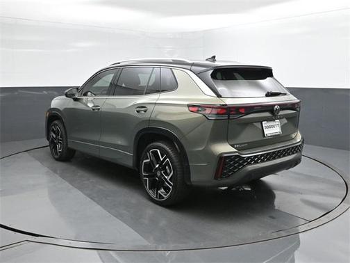 2026 Volkswagen Tiguan 2.0T SEL R-Line 4MOTION