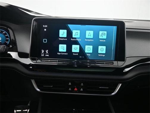 2025 Volkswagen Atlas Cross Sport 2.0T SEL Premium