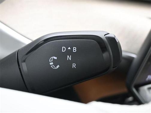 2025 Volkswagen ID. Buzz Pro S Plus with 4MOTION