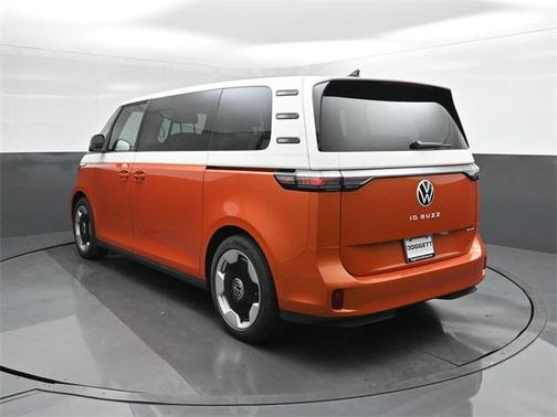 2025 Volkswagen ID. Buzz Pro S Plus with 4MOTION