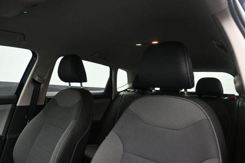 Deep Black Pearl 2022 Volkswagen Taos 1.5T SE