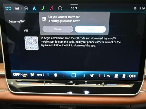 2026 Volkswagen Tiguan 2.0T SEL R-Line 4MOTION