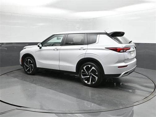 2024 Mitsubishi Outlander SE 2.5 2WD