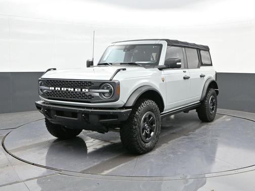 2021 Ford Bronco Badlands