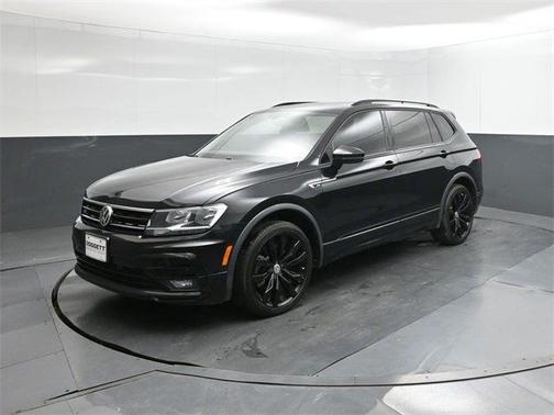 2021 Volkswagen Tiguan 2.0T SE R-Line Black