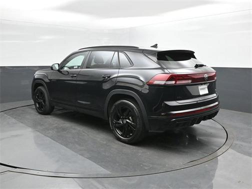 2025 Volkswagen Atlas Cross Sport 2.0T SEL