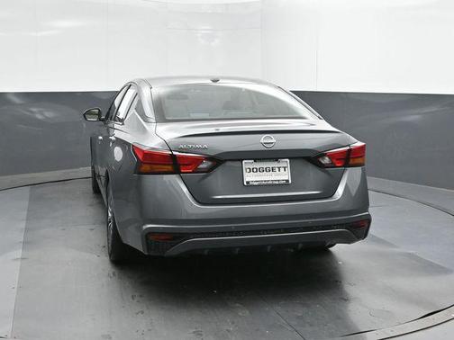 Gun Metallic 2025 Nissan Altima 2.5 SV