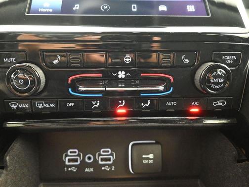 2021 Jeep Grand Cherokee L Laredo