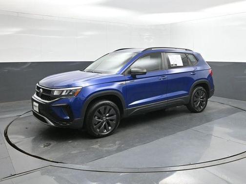 Dusk Blue Metallic 2022 Volkswagen Taos 1.5T S