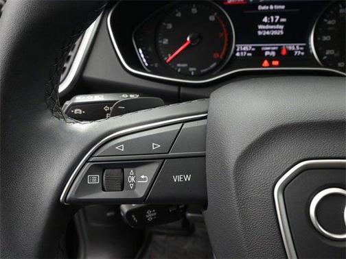 2024 Audi Q5 40 Premium