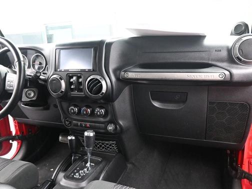 2012 Jeep Wrangler Unlimited Sport