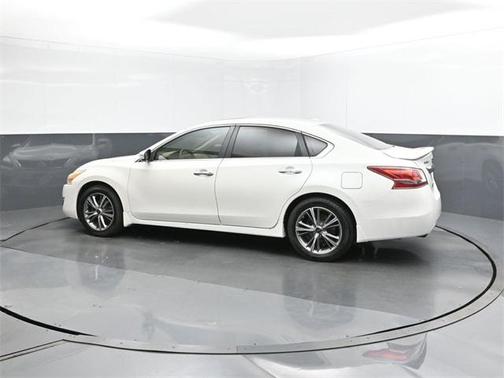 2013 Nissan Altima 2.5 SV