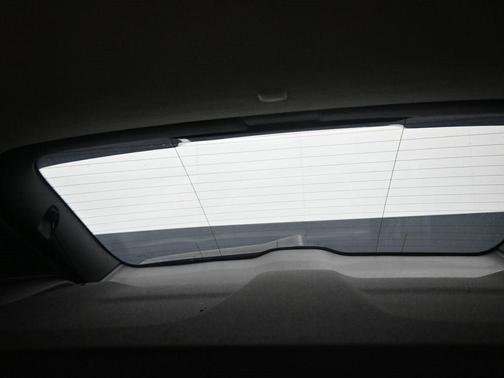 2023 Volvo XC40 B5 Plus Bright Theme