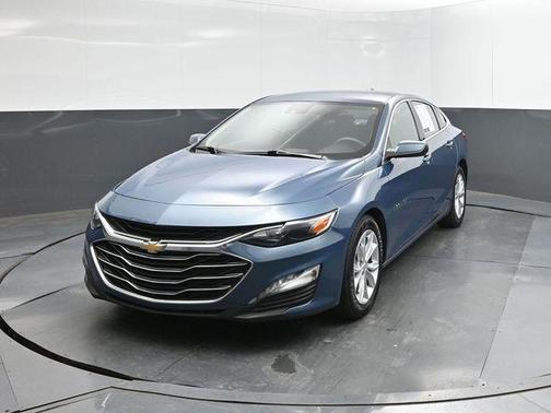 Lakeshore Blue Metallic 2024 Chevrolet Malibu FWD 1LT