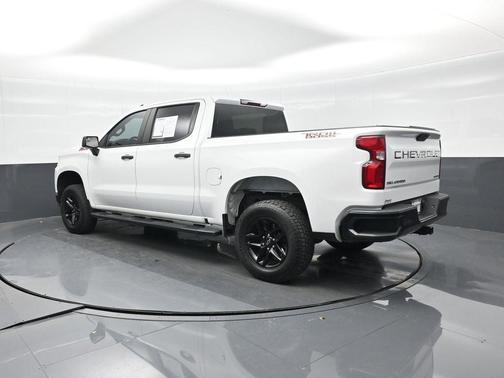 2022 Chevrolet Silverado 1500 Custom Trail Boss