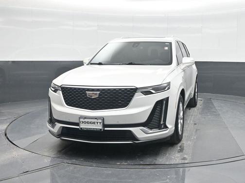 2021 Cadillac XT6 Luxury FWD