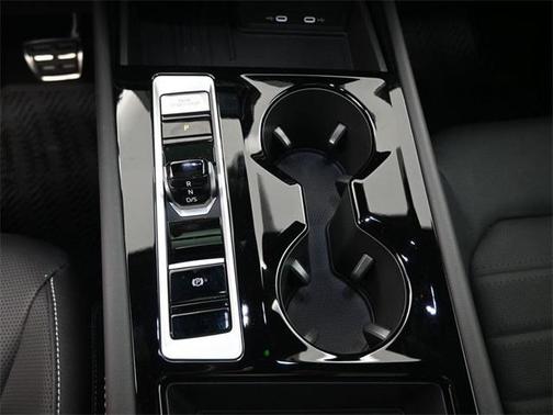 2025 Volkswagen Atlas Cross Sport 2.0T SEL