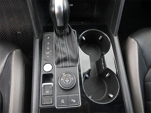 2023 Volkswagen Atlas 3.6L SEL Premium