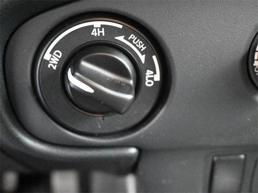 2023 Nissan Frontier S