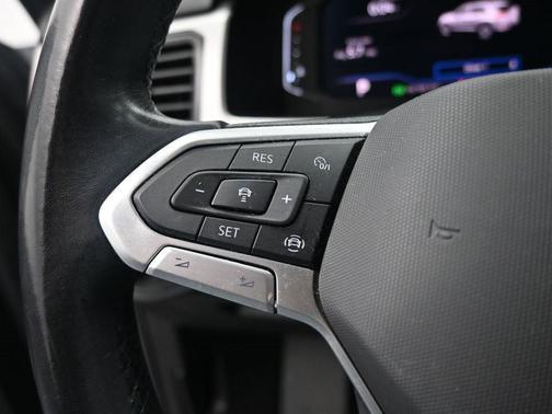 2020 Volkswagen Atlas Cross Sport 2.0T SEL