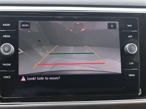 2018 Volkswagen Atlas 3.6L SEL Premium